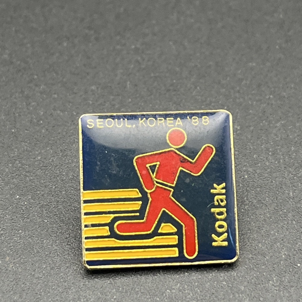 1988 Seoul Summer Olympics Kodak Cameras Running Lapel Hat Pin